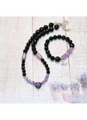 Комплект украшений из Аметиста и Агата (бусы, браслет)