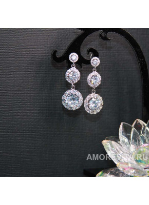 Вечерние тройные серьги с прозрачными цирконами