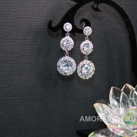 Вечерние тройные серьги с прозрачными цирконами Вечерние тройные серьги с прозрачными цирконами