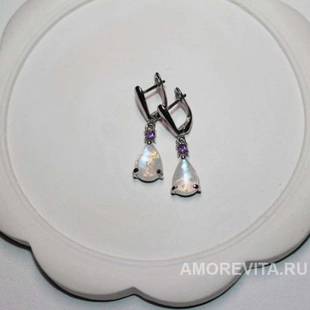 Серьги с Лунным камнем и Аметистом Серьги с Лунным камнем и Аметистом