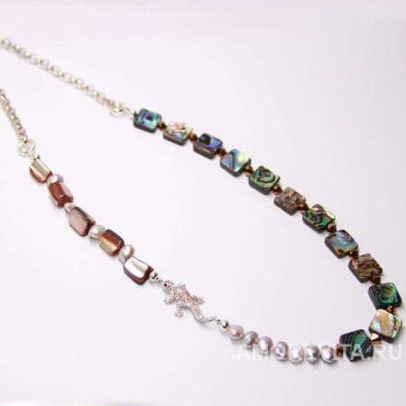 Колье из Перламутра и Жемчуга, с ящерицей