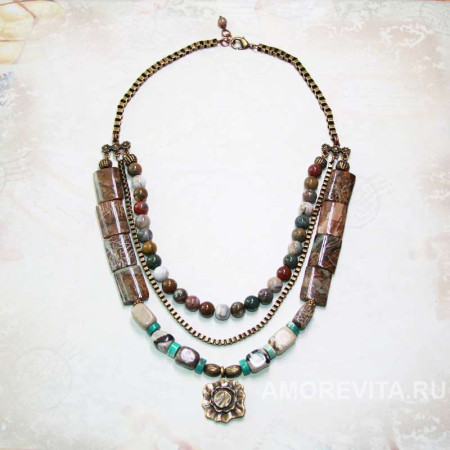 Колье из Яшмы и Бирюзы с кулоном