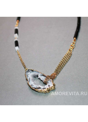 Колье из Агата и Лунного камня, со срезом Агата, на цепочках