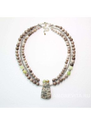 Колье из серо-бежевой Яшмы и Оникса