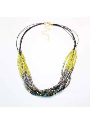 Бусы из бисера, оливково-зеленые, на кожаных шнурках