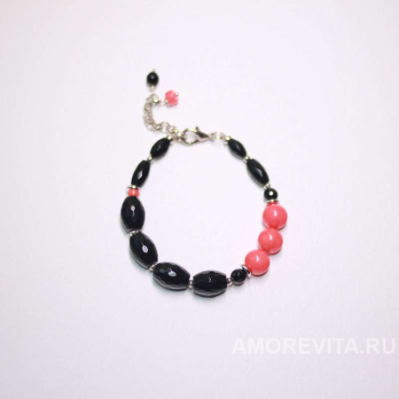Браслет из черного Агата и розового Коралла