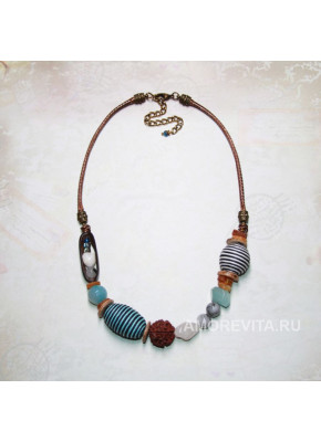 Этно-колье на коричневом шнуре